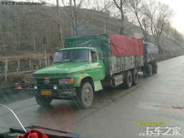 我和欧曼重卡跟车随拍的点滴记录