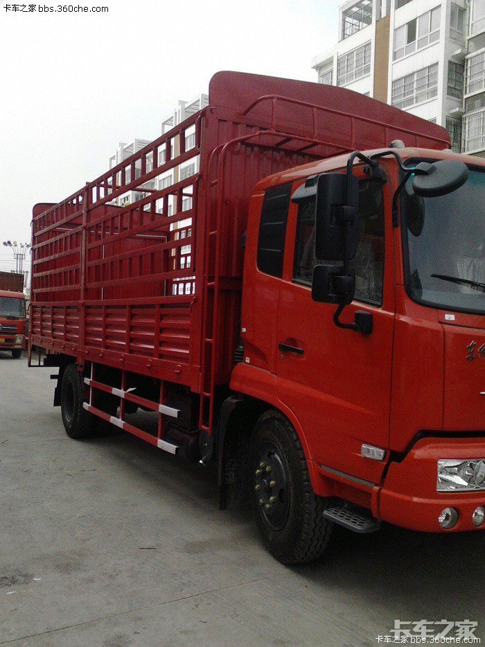 27号提的车,东风天锦6.8米高栏.裸车十五万多.