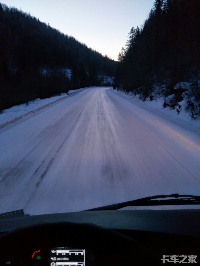 走南闯北的阿三之——冰雪路面,你要怎样才能刹得住?
