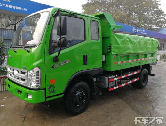 福田瑞沃蓝牌智能环保渣土车