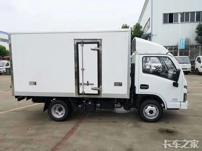 上汽跃进福运s80柴油版国六冷藏车
