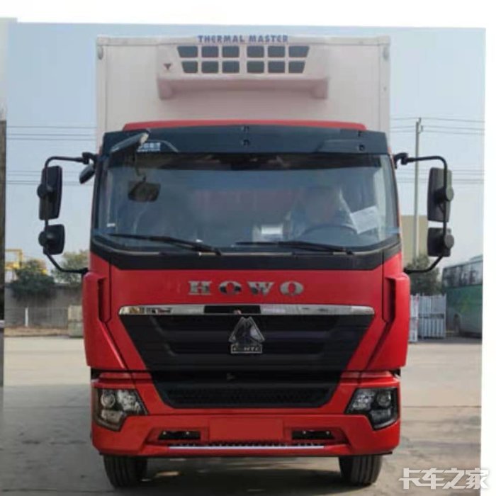 中国重汽howog5x国六5268米车型