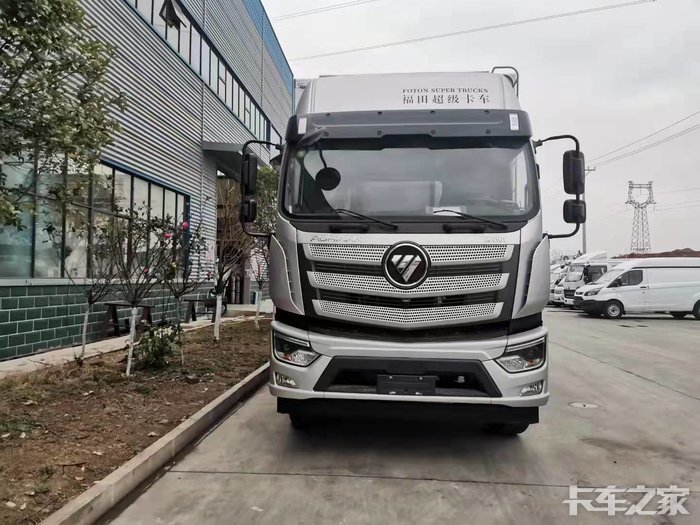 国六福田欧马可欧航高顶双卧220马力冷藏车