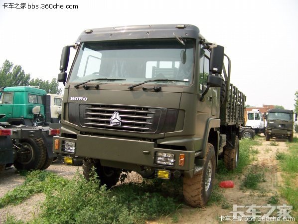 中国重汽豪沃军车