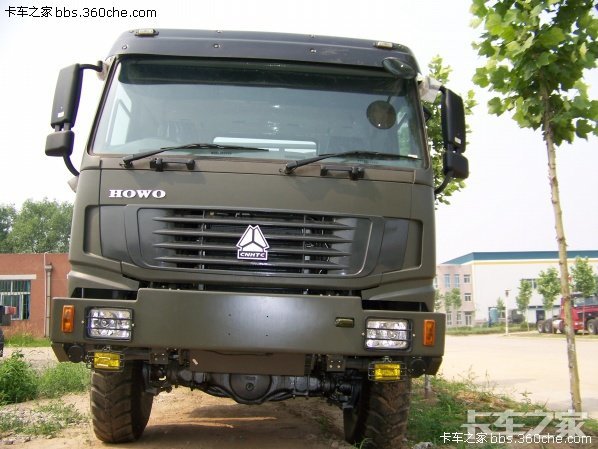 中国重汽豪沃军车