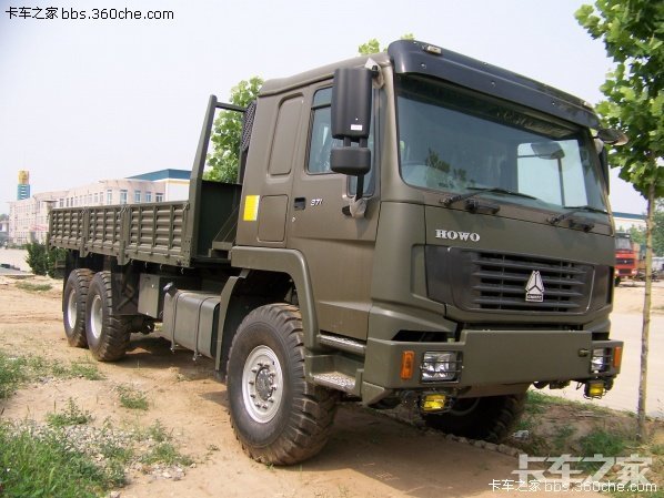 中国重汽豪沃军车