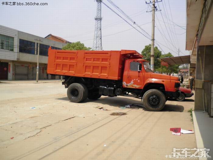 2006年4月的车,玉柴中冷190马力,东汽90变速箱,153后桥.  4.