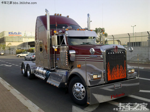 美式长头卡车代表作肯沃斯w900
