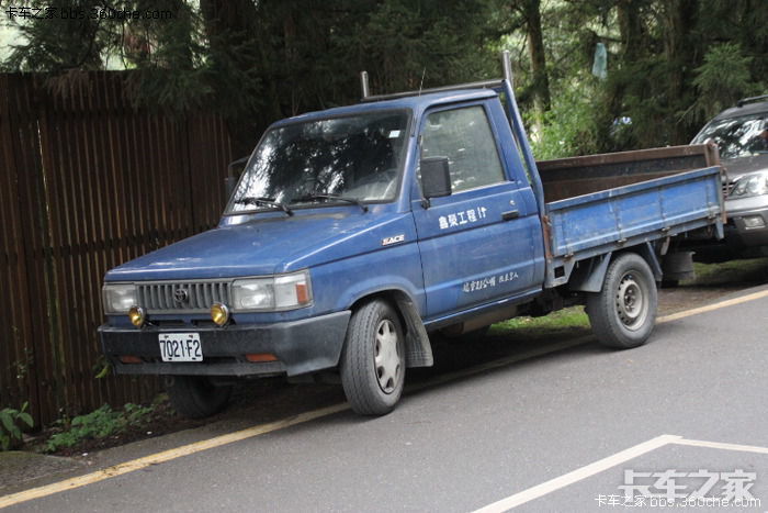 装斯文之----行走台湾拍卡车!