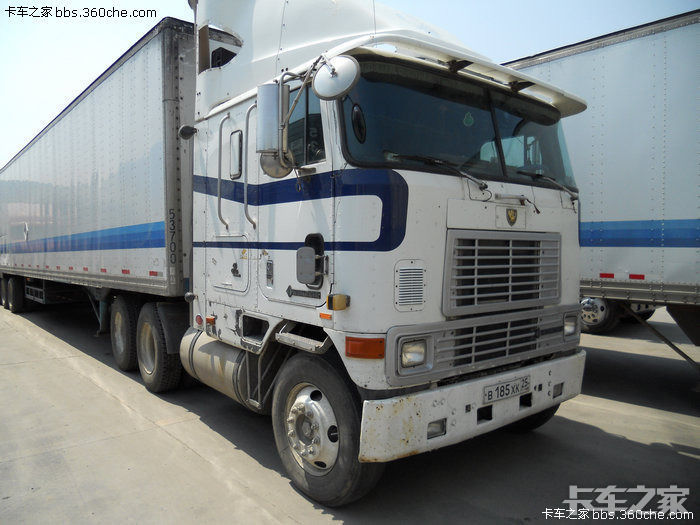 美国万国平头卡车