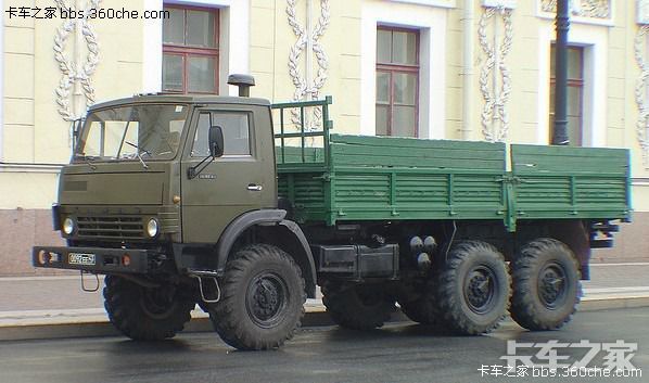 各大品牌军用卡车 说说都是干什么用的?