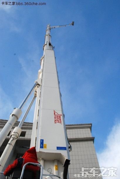 国内斯堪尼亚博浪涛101米登高车实拍