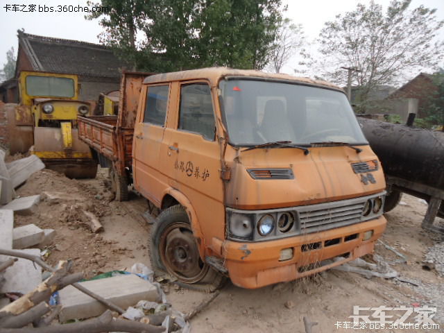 老车之跃进汽车集团江苏金猴农用车有限公司金猴牌双排座131载货汽车