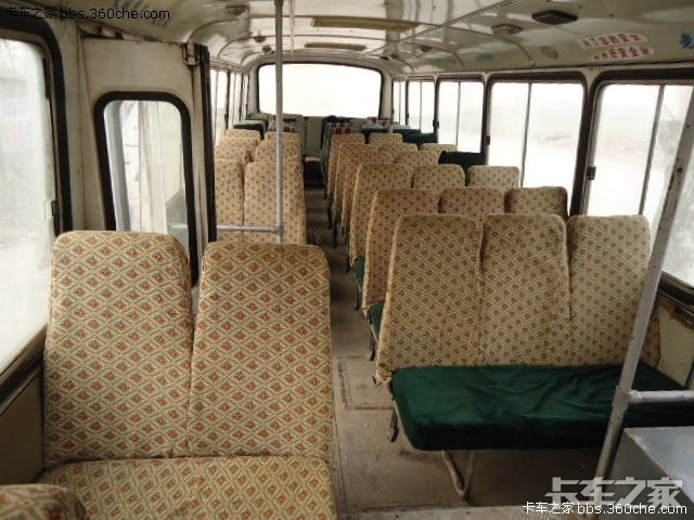 实拍老车之广州gzk6944e客车