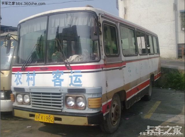 闲拍老骥伏枥的一汽红塔蓝箭 _ 卡车之家论坛