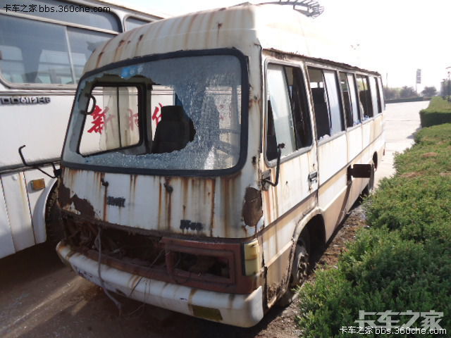 北京公交车报废图片