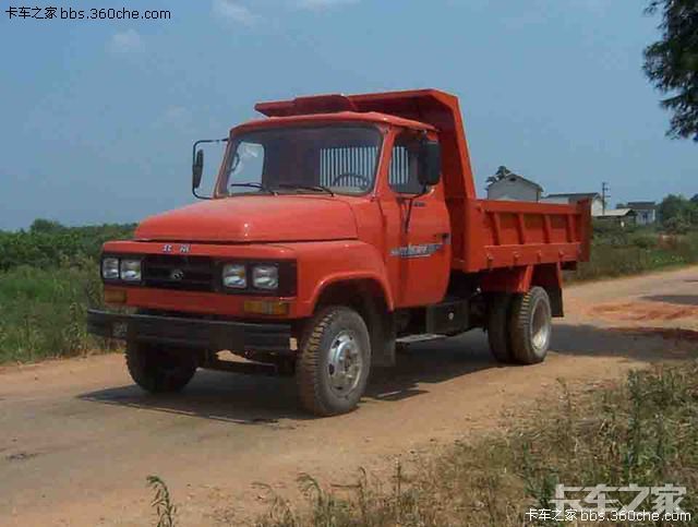 东风140卡车庞大的发展队伍