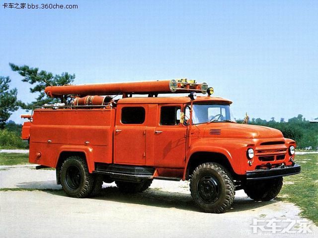 白皙的脸,天蓝的裙,忘不了的吉尔130系列