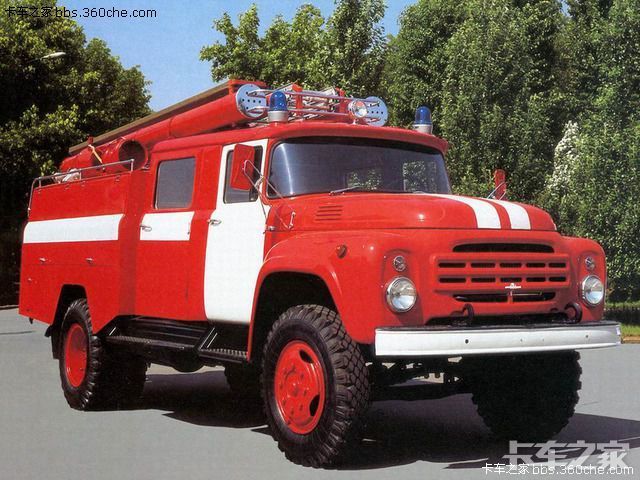 白皙的脸天蓝的裙忘不了的吉尔130系列