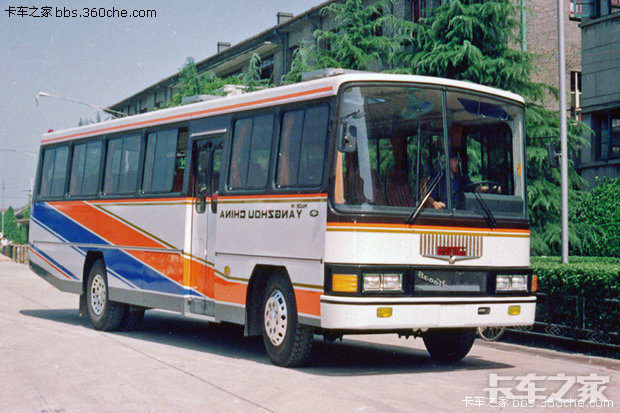 求扬州亚星或亚星奔驰上世纪90年代客车图片主要是中型客车的图片
