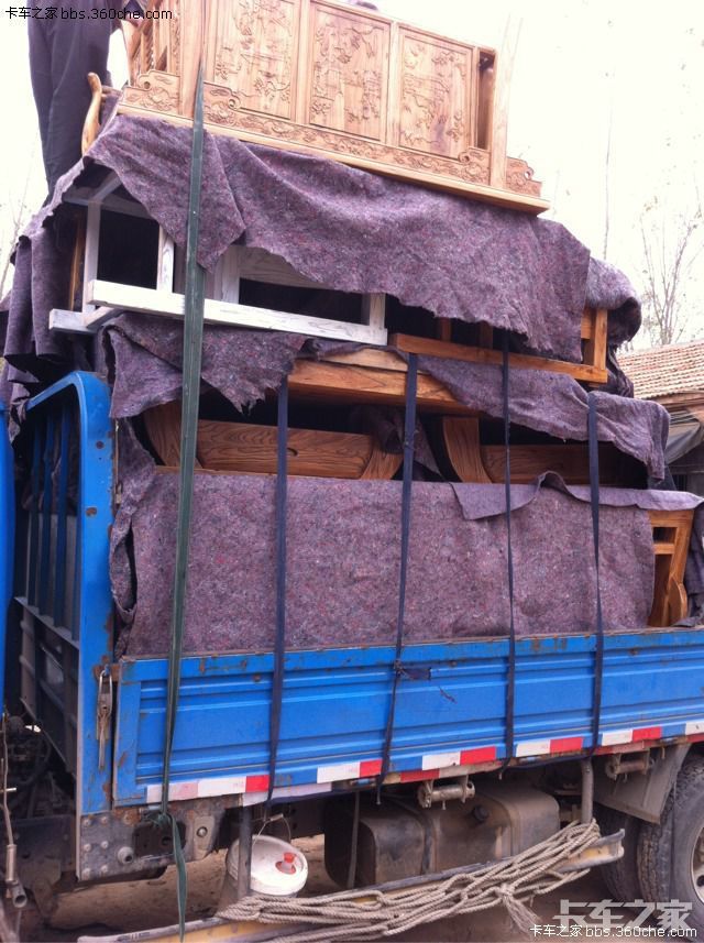 寿光之行家具装车中