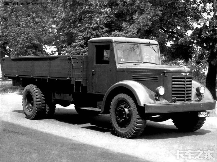 历史上的今天,1959年4月10日,克拉斯222 第聂伯自卸车诞生