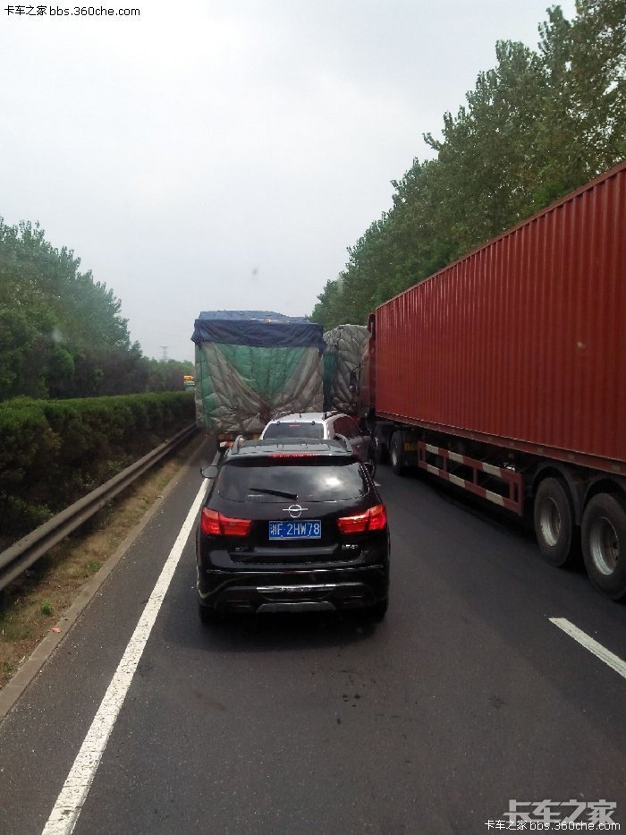 各位卡友注意了京港澳高速由南往北1481公里堵车