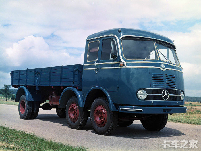 1958-1961年的德国的前四后四卡车 奔驰lp333图片欣赏