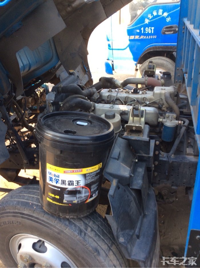 机油机油轻卡应该跑多少公里换才合适