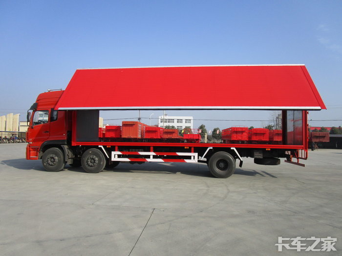 6米飞翼车厢,货箱内部尺寸9.6米长×2.4米宽×2.4米高