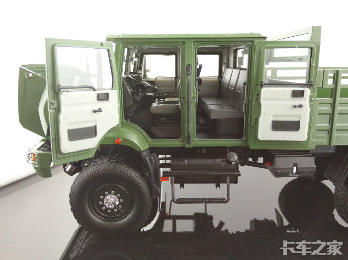 1:24 一汽解放 中型战术车 mv3 _ 卡车之家论坛