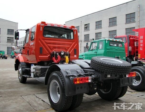 解放新长头牵引车ca6df4-22e4,拉多少吨以下最省油?