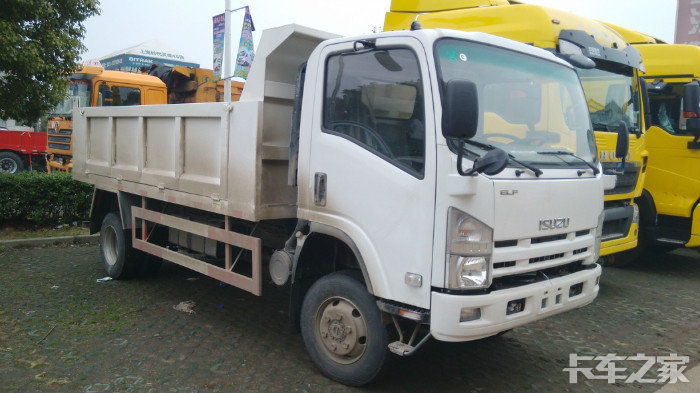 原装五十铃elf4x4自卸车