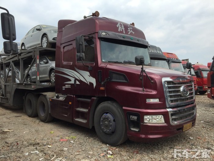 刚在停车场看见的解放尖头子