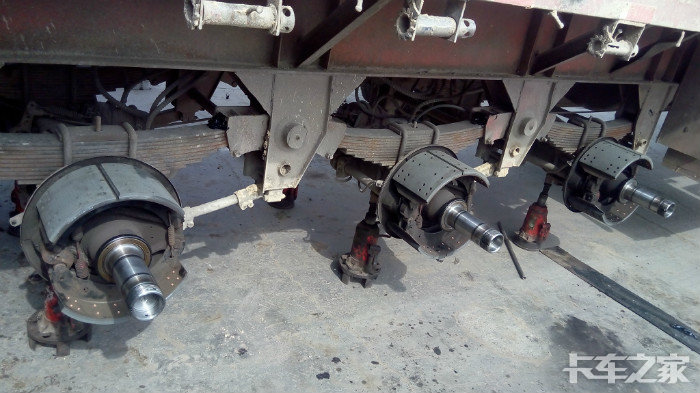 j6车型更换 挂车刹车片