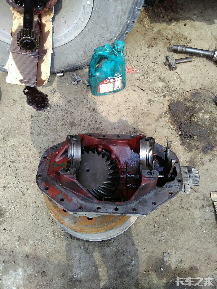 北奔单驱后桥维修
