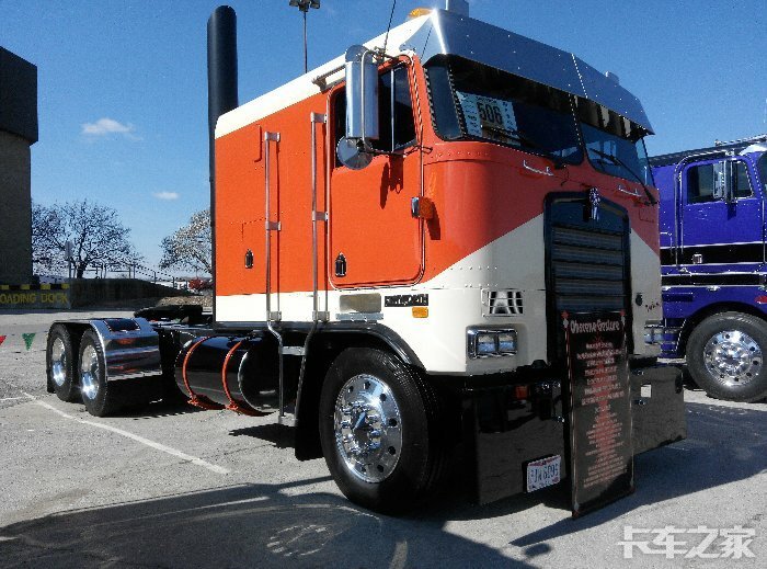 一起去看大鼻子长头卡车 美国中部卡车展我们来了