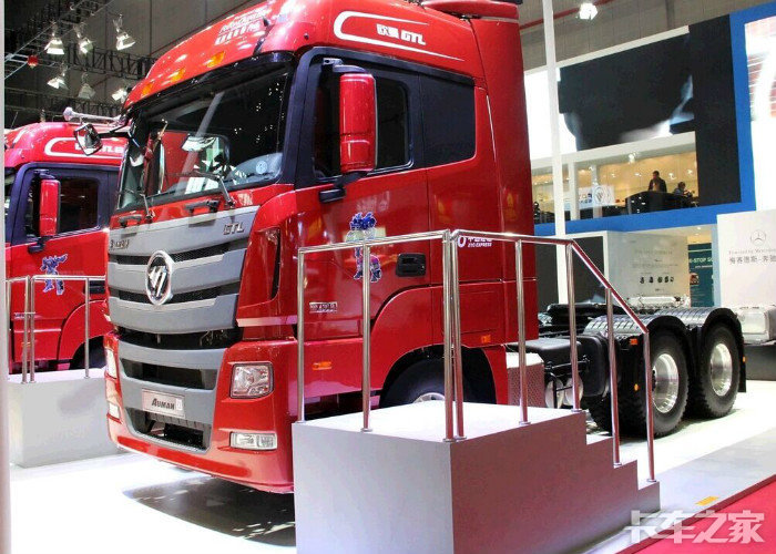 【我说上海车展】欧曼gtl 牵引车奔驰动力