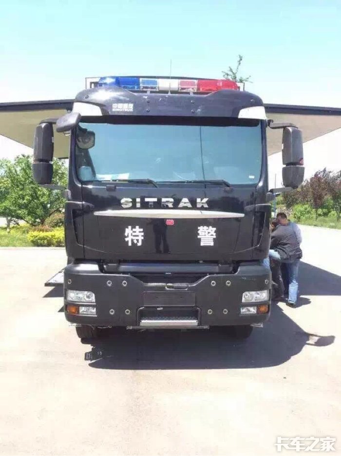 重汽汕德卡首台特警车交付 _ 卡车之家论坛