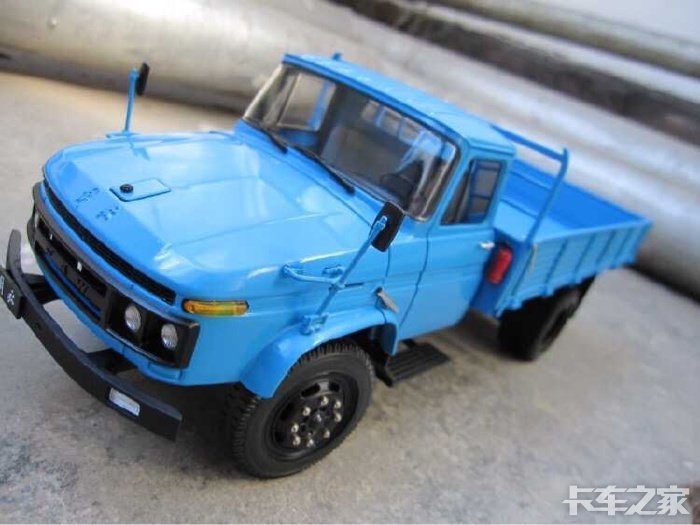 大家有认识这个车的吗?天津雁牌130.怀挡