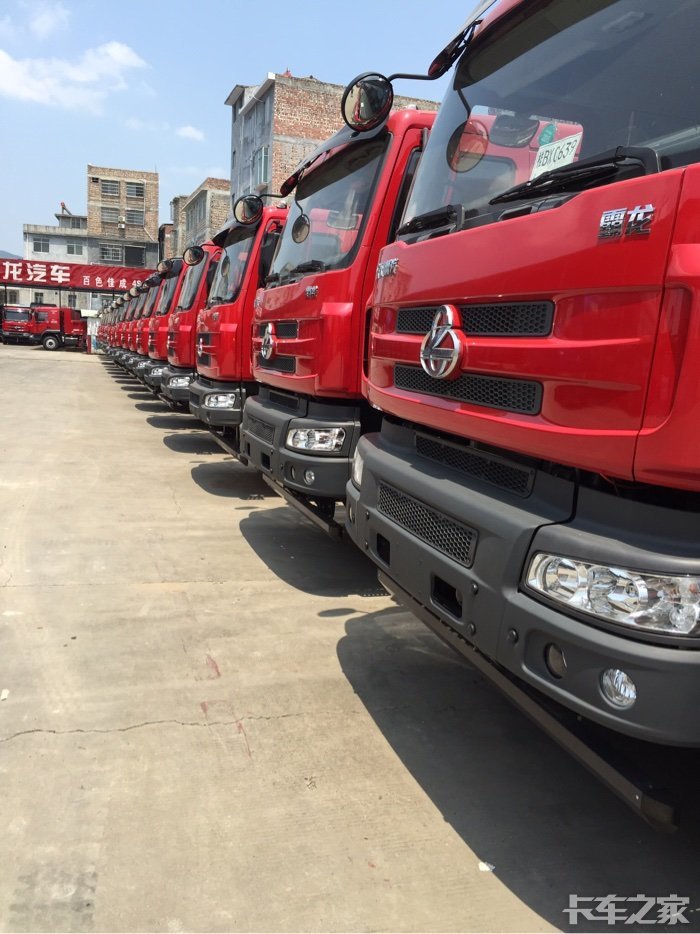 新提霸龙385泥头车