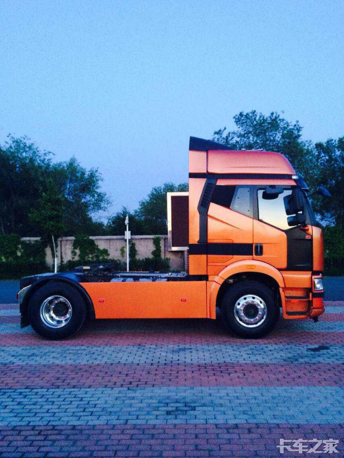 新改装的卡车