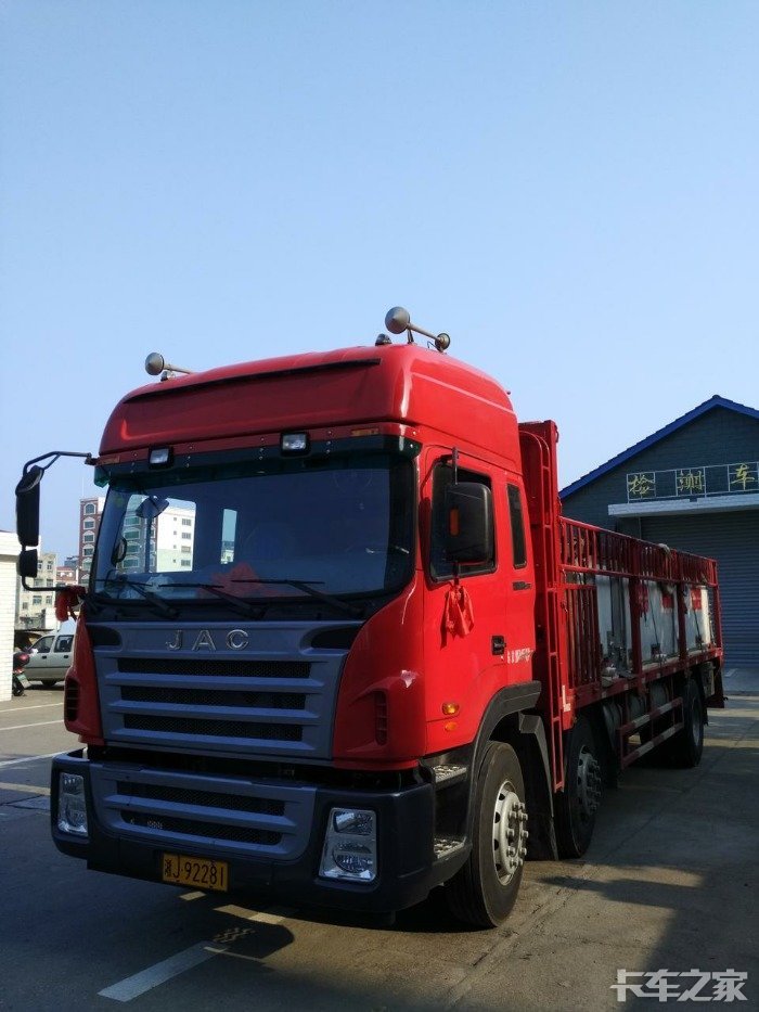 全新前四后四鱼罐车求业务