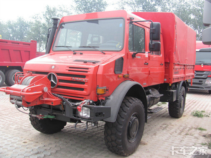 奔驰乌尼莫克双排救援车 _ 卡车之家论坛