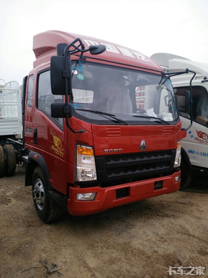 买解放金卡王比较好,发动机最大可以配玉柴4108 不给力啊,用过来,还