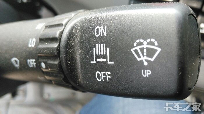 这个开关是排气制动还是发动机制动