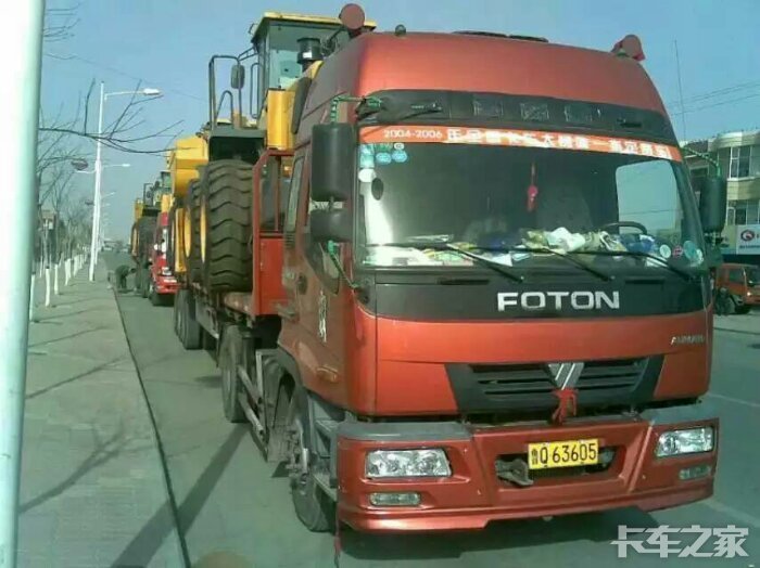 这张照片十年了,也是我头一次开的欧曼,忘记是神州还是雄狮了,那时