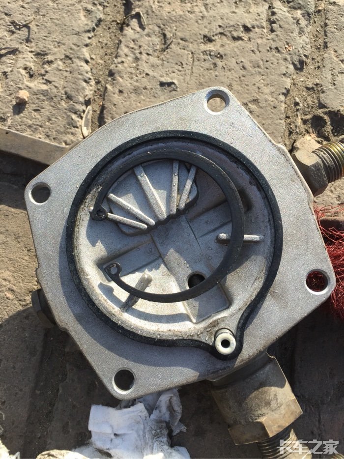 挂车阀天冷刹车不回怎么回事