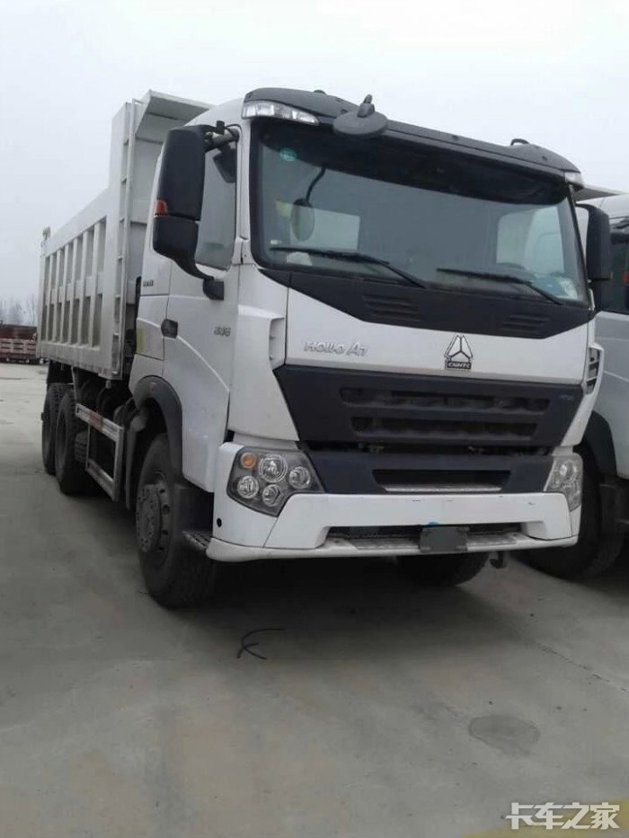 豪沃a7国二排放5.6米车厢自卸车,大家瞅瞅行不行?