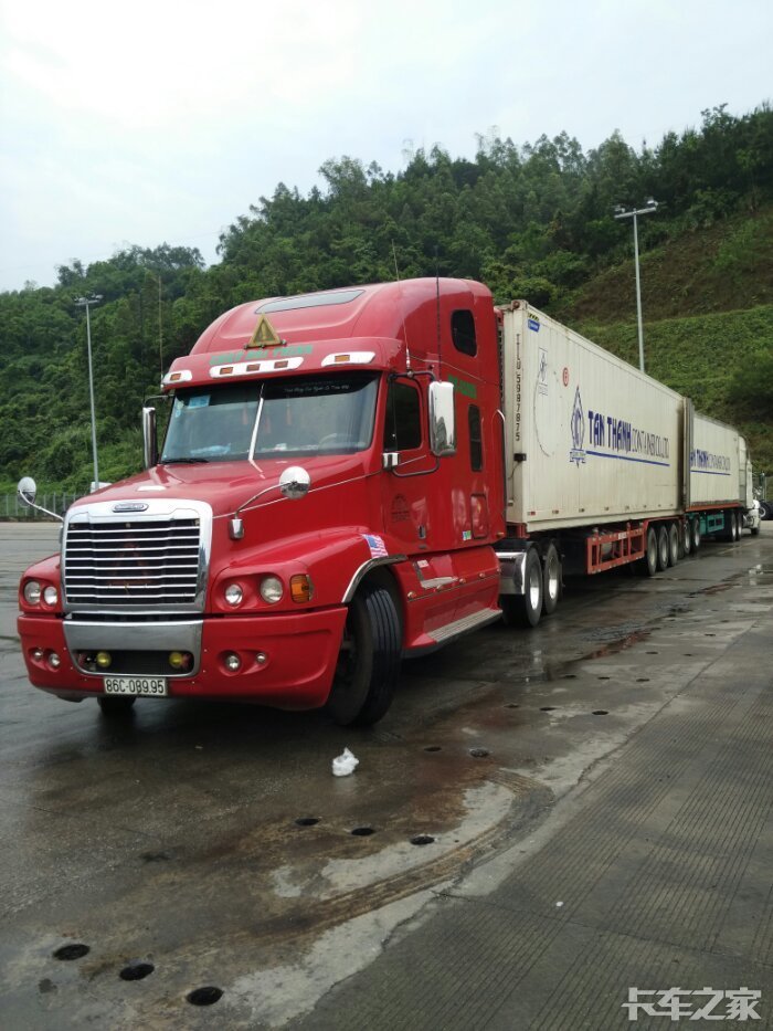 友谊关的越南福来纳 _ 卡车之家论坛